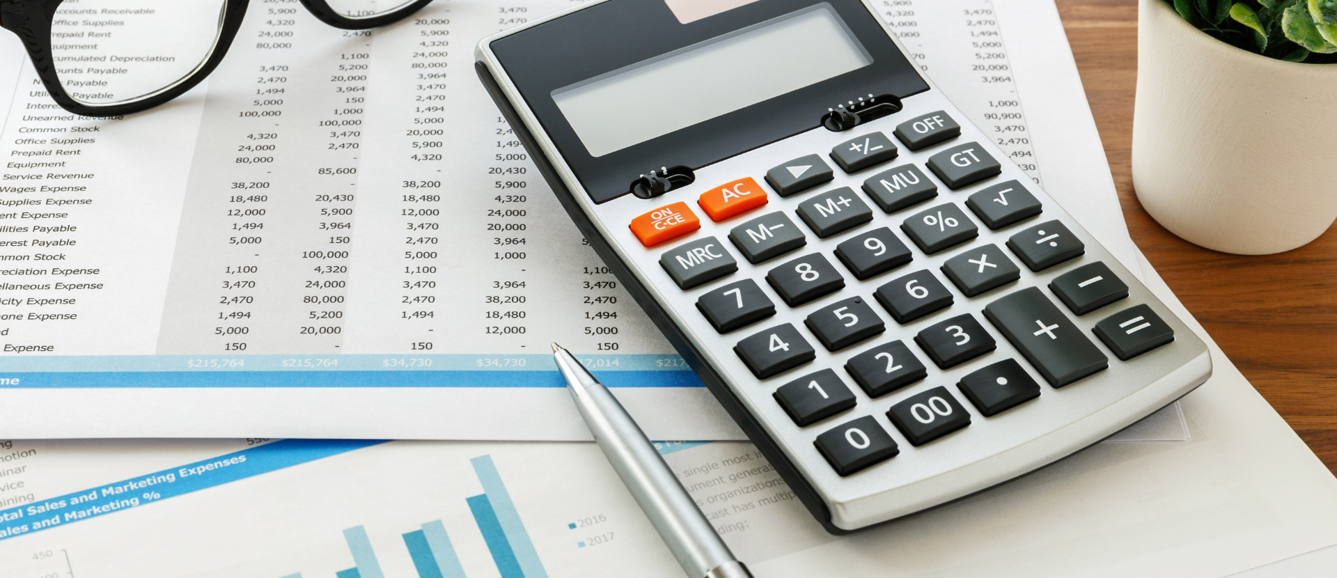 Vyr. buhalteris (-ė) 0,5 etato